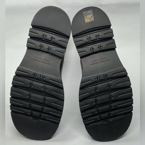 Bottega Veneta Lug Sole Leather Chelsea Boots size 39 - Picture 14 of 15